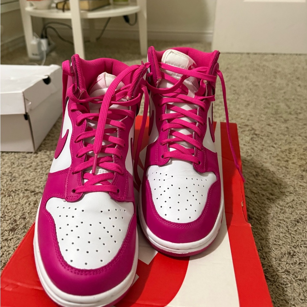 W Nike Dunk High